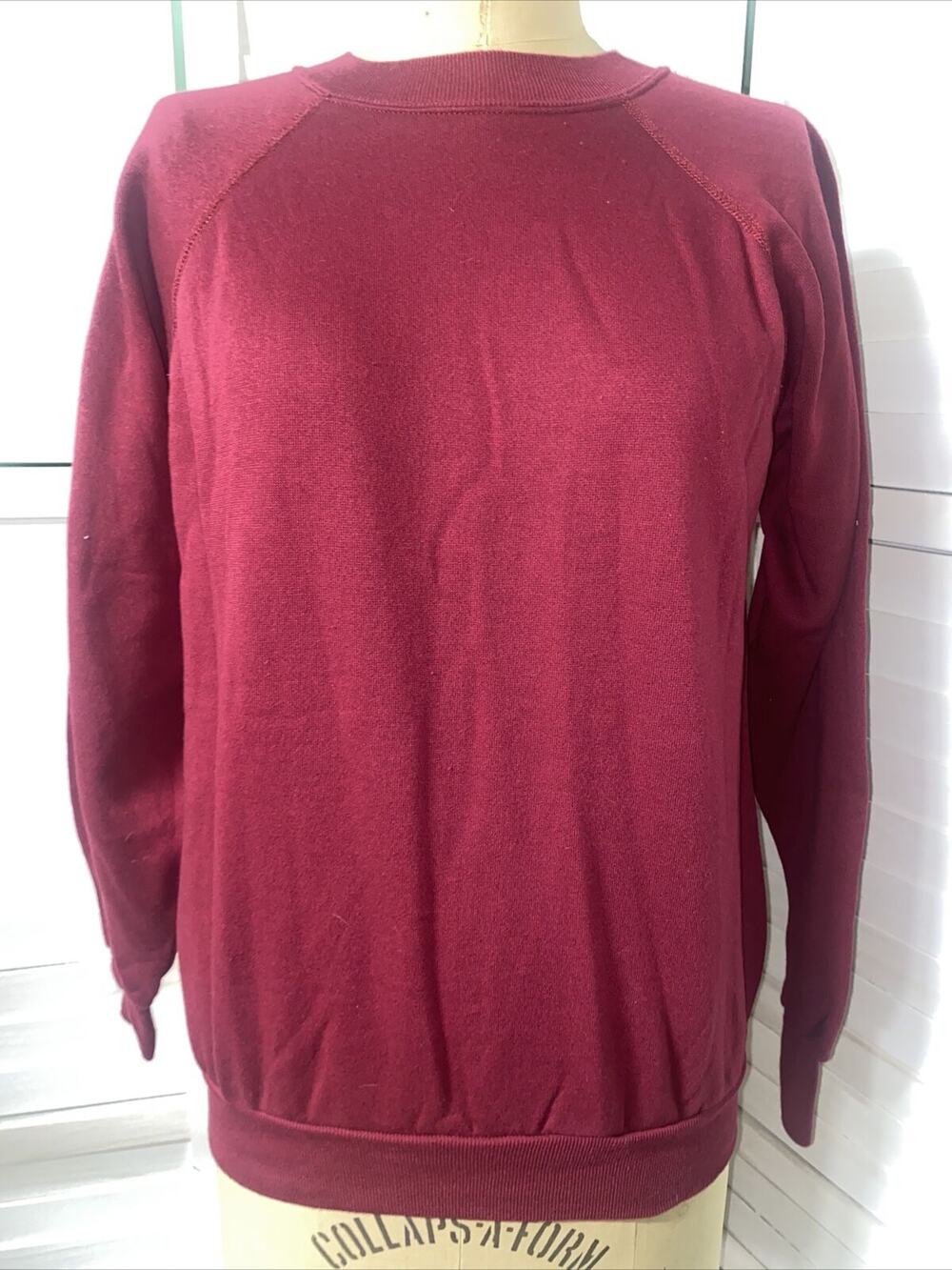 Vintage 80s/90s JE Morgan Maroon Red Sweatshirt Long Sleeve Crew Neck Large USA